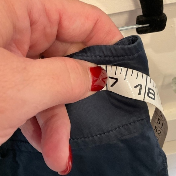 Burberry navy blue button down skirt with pockets! - Picture 8 of 9